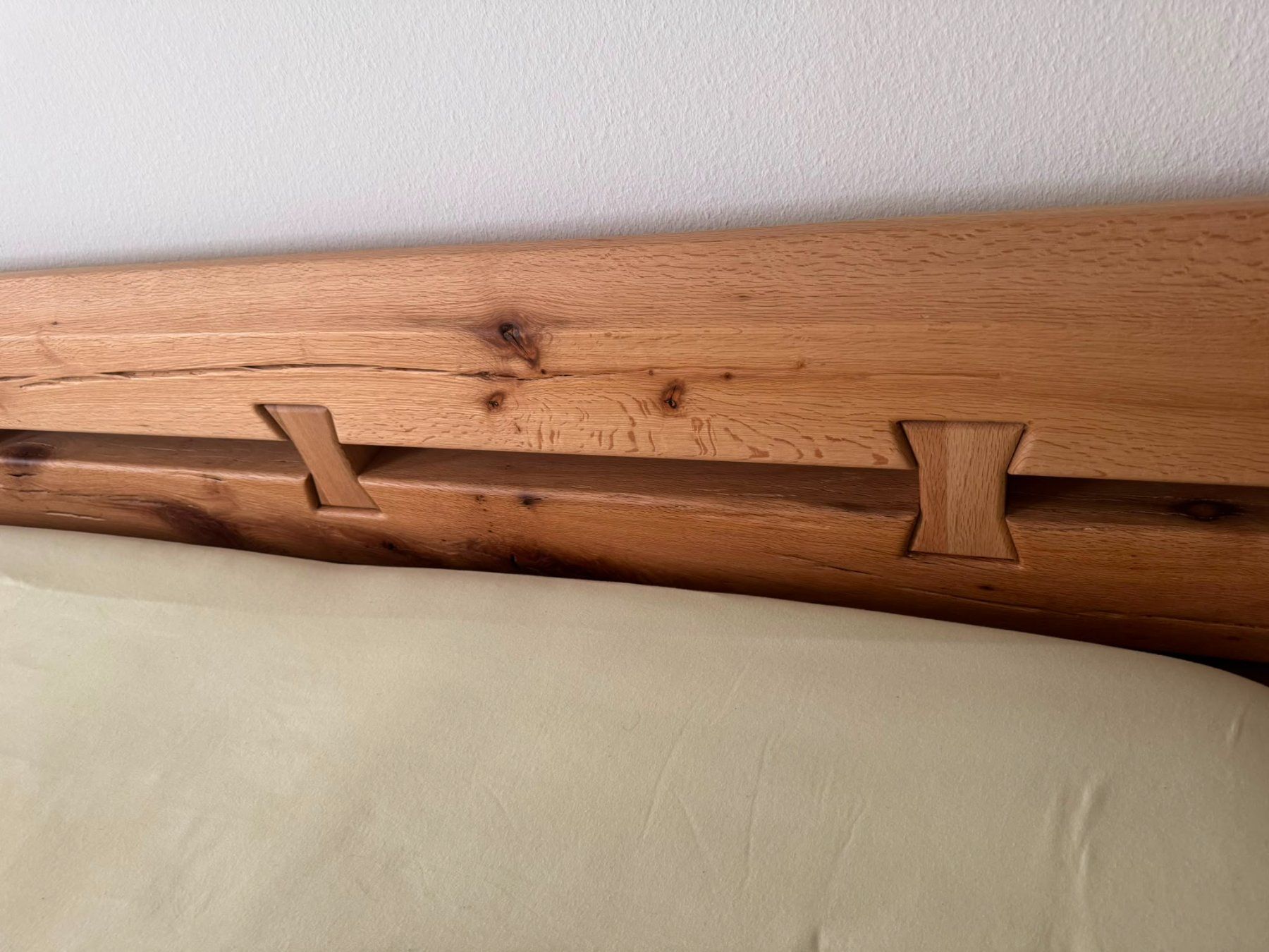 Lits: Naturholzbett – D'occasion à Eschlikon TG par DevilsWings 2
