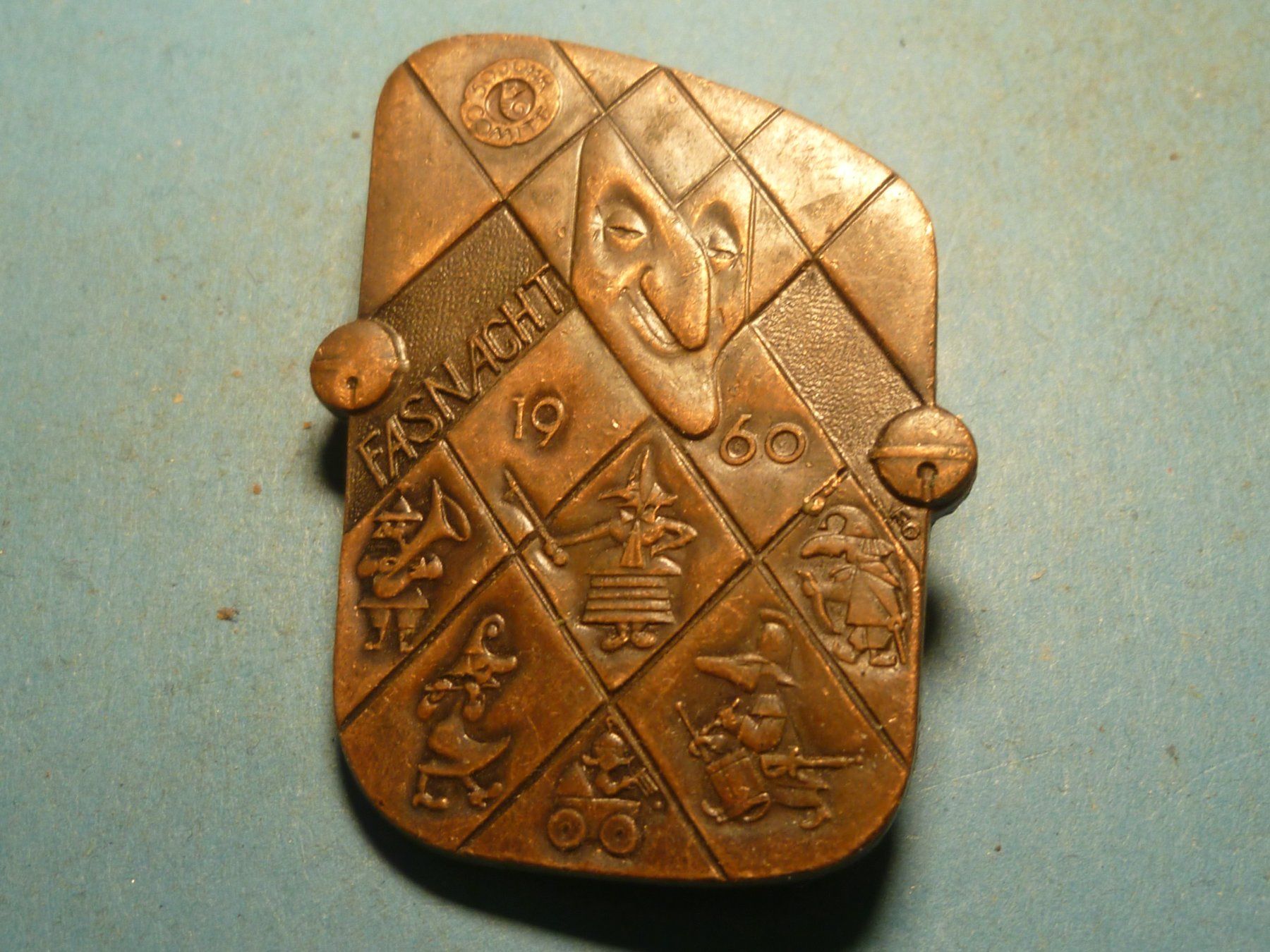 Placchette & Badge: BASEL 1960 BRONZE – Usato da Ried (Muotathal) venduto da Mandarin02