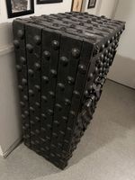 Alte Truhe, komplett restauriert, mit drei Schlüsseln.