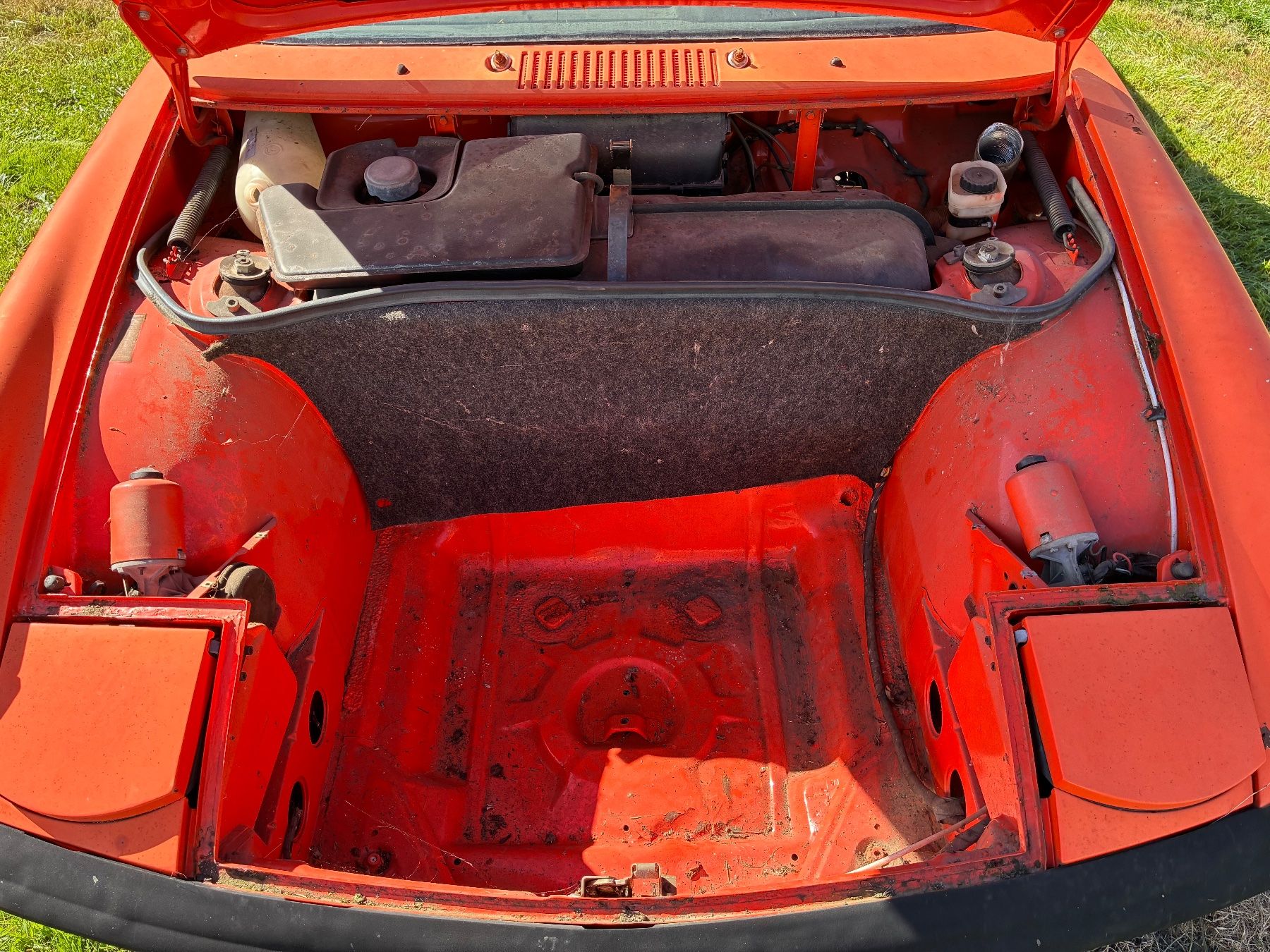 Porsche Automobili: Vw Porsche 914 – Usato da Pailly venduto da Interceptorch 4