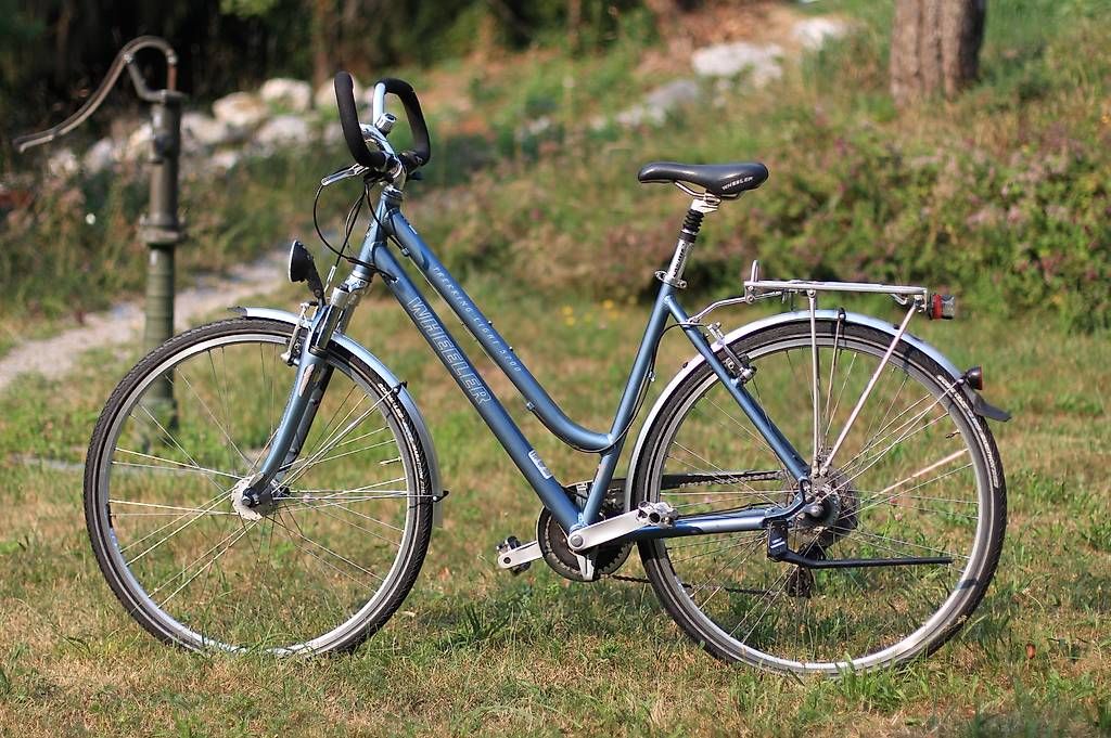 Vélos: Wheeler Trekking light 5700 24-Gang – D'occasion à Wangen ZH par Alpensepp