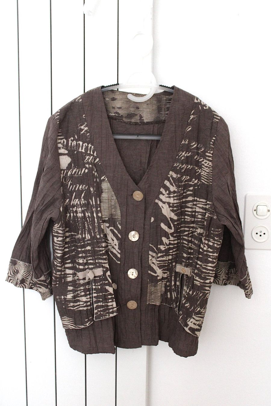 Jacken: Damen Jacke-Oberteil – Gebraucht aus Locarno von madame-tus-sauds