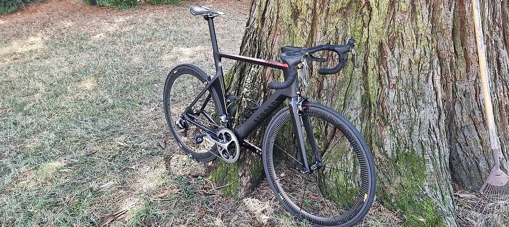 Canyon Biciclette: Canyon Aeroad CF SLX 9.0 – Usato da Vésenaz venduto da car_8l95 4