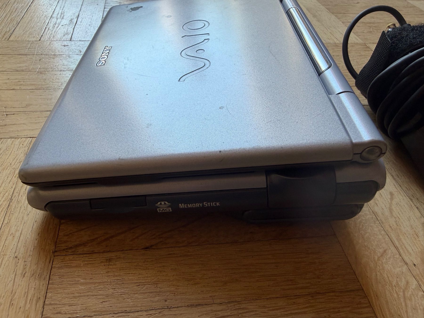 Vaio Notebook: Sony Vaio PCG-U1 Subnotebook – Usato da Adliswil venduto da synchrot 5