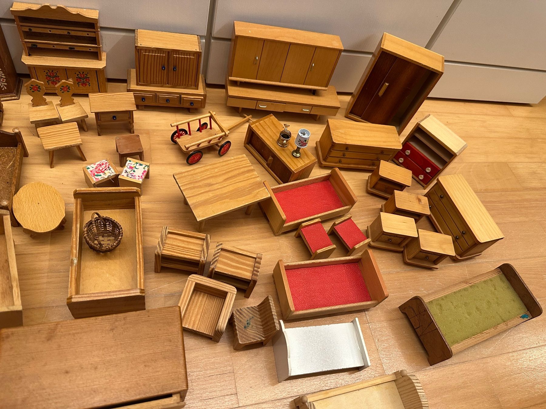 Maisons & Meubles de poupées: Set Puppenhaus Möbel – D'occasion à Ziefen par elika 2