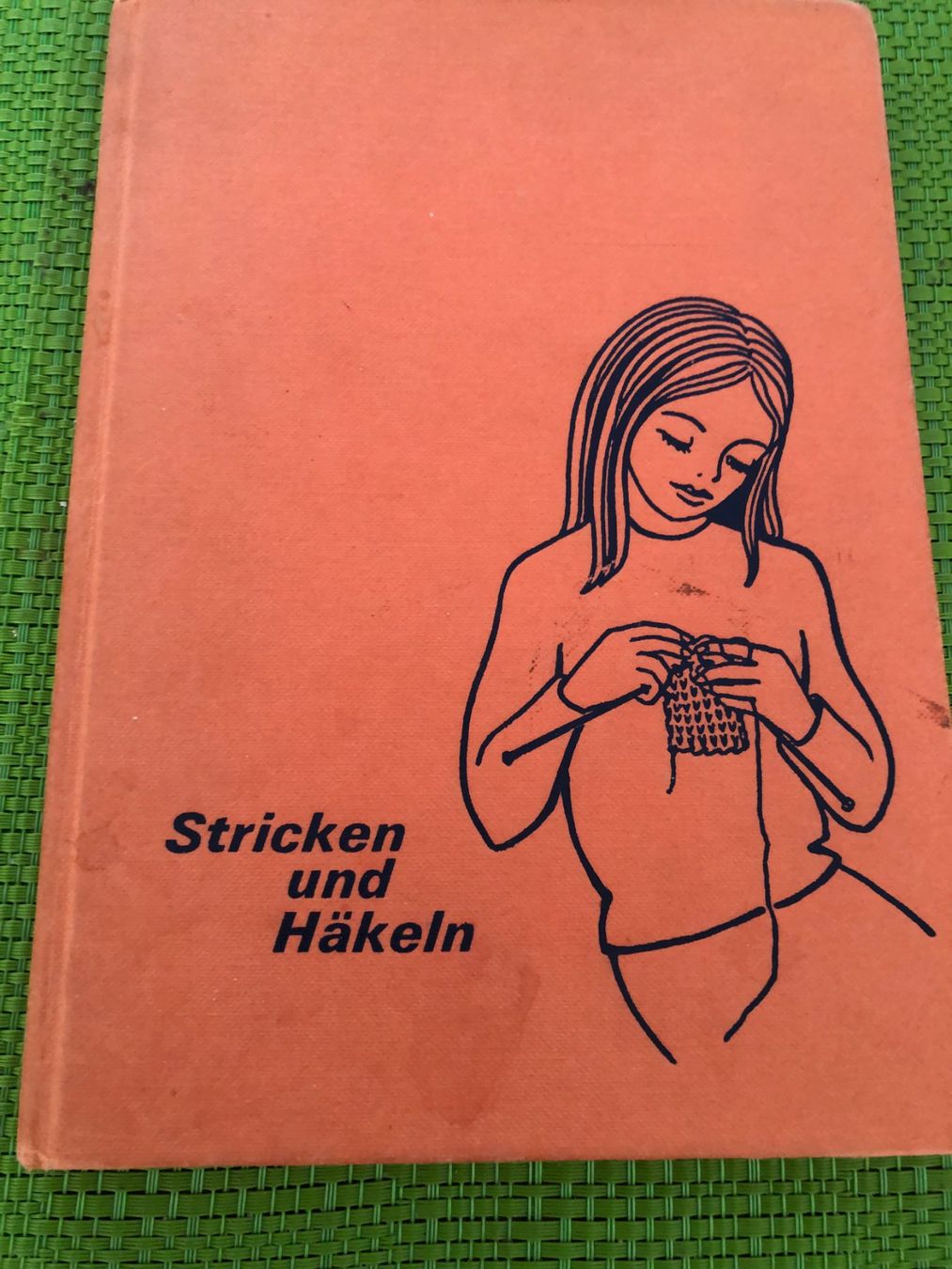 Libri: Stricken und Häkeln – Usato da Freienstein venduto da ErnaS01