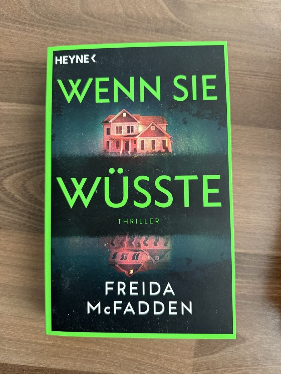 Livres: The Housemaid – D'occasion à Herisau par deb_5qfc 2