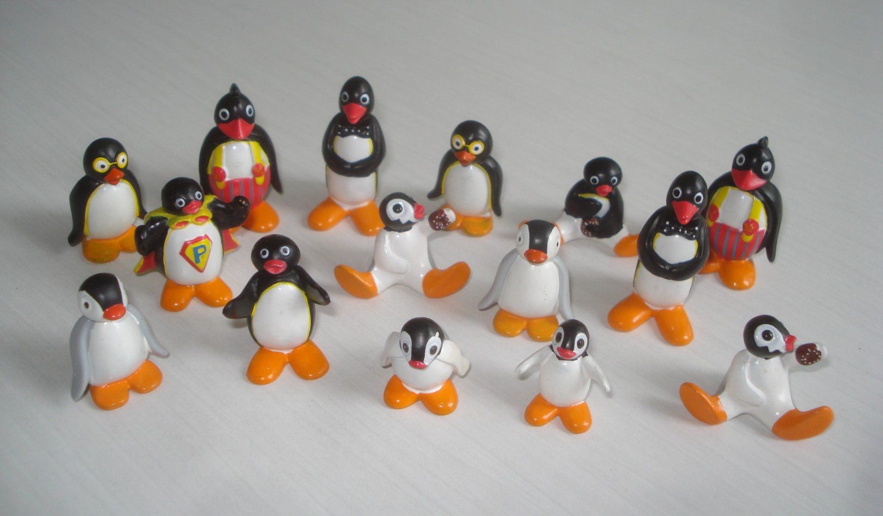 Statuette: 15 x alte Pingu Figuren original – Usato da Urdorf venduto da Tinplate01