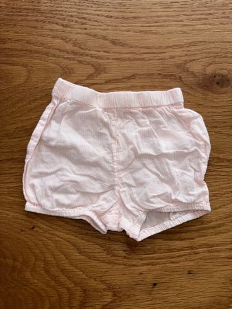 Gr 68 shorts zartlila