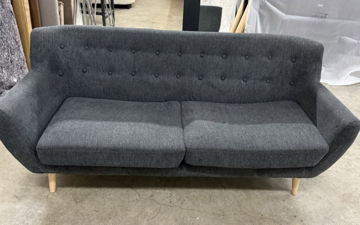 Divani: 2 Sofas Skandi grau Stoff. Zustand gut – Usato da Adliswil venduto da Relsip 1