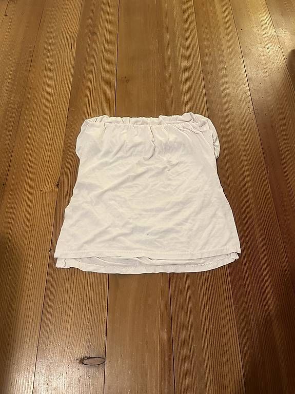 Camicette, T-shirt & Top: Tube top – Usato da bern venduto da celio777 1