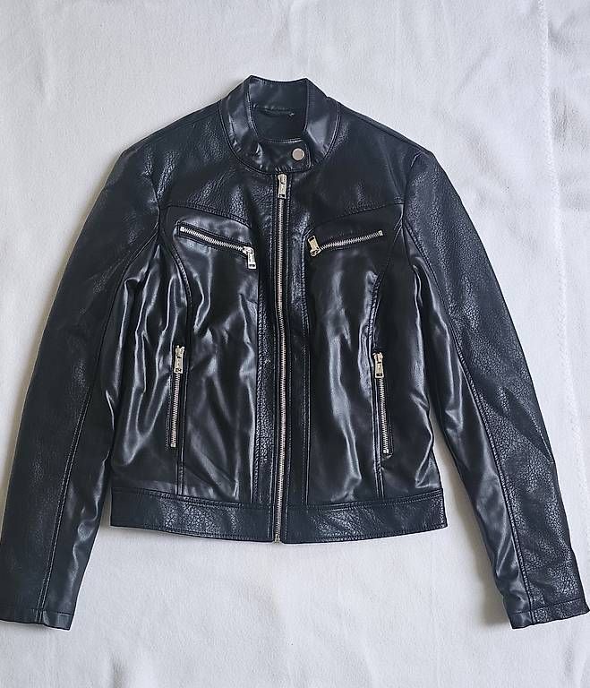 Guess Vestes: GUESS – Neuf (Voir description) à Balsthal par dra_292z