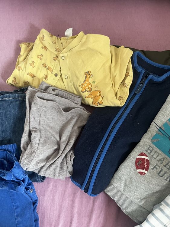 Ensembles coordonnés: Jungen Kleiderpaket Grösse 86 – D'occasion à St.Ursen par starjet 3