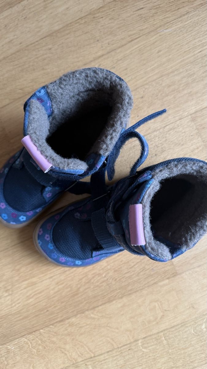 Froddo Scarpe per ragazzi: Froddo Winterstiefel Barfusschuh 34 – Usato da Zürich venduto da Sommerliebende 2