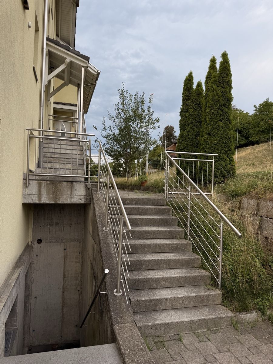 Ringhiere: Treppengeländer Chromstahl total ca 45 Meter – Usato da Oberbuchsiten venduto da DoppioEspresso 2