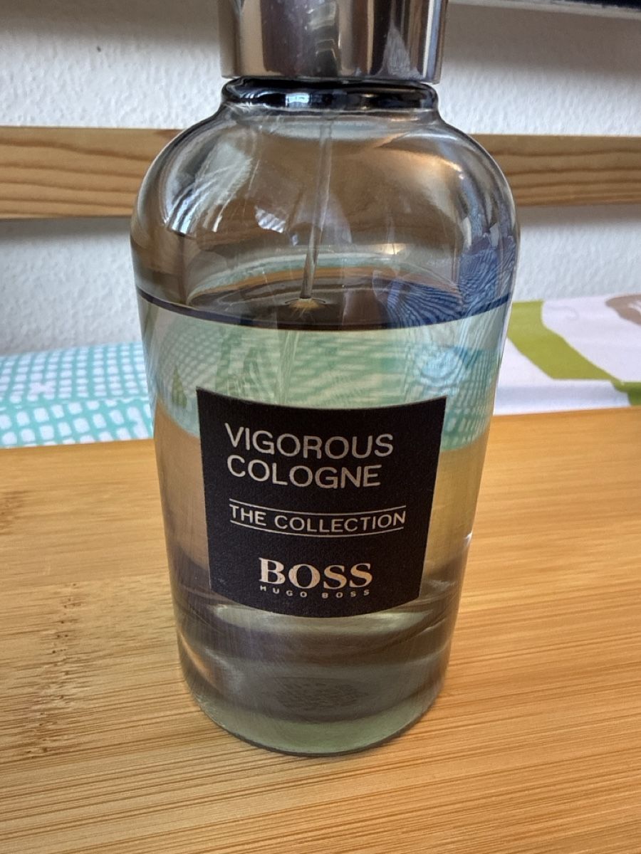 Hugo Boss Parfum & Eau de Toilette: BOSS The Collection Vigorous Cologne Eau de Parfum 80ml – Gebraucht aus Zürich von sha_vw65 7