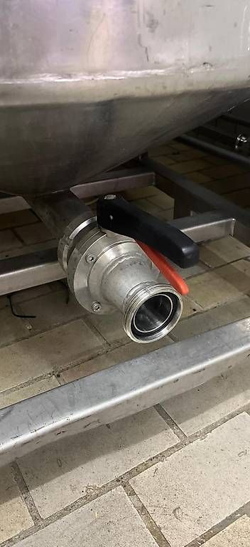 Tecnica di mungitura: Edelstahltank 600 Liter – Usato da Basel venduto da lucaC 1