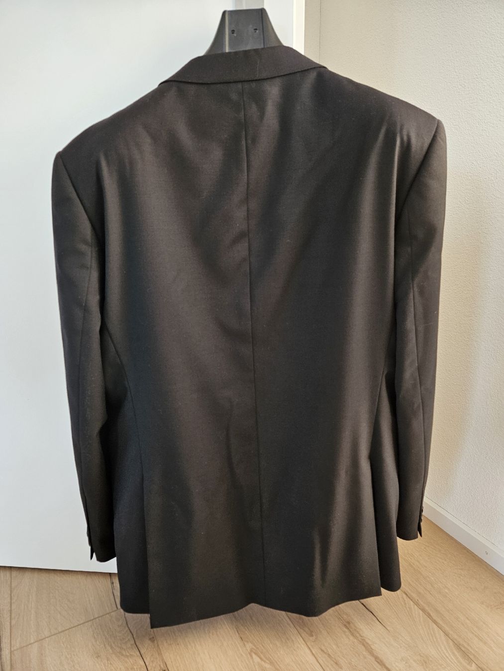 Completi: Herren Anzug Biaggini – Usato da Hermetschwil-Staffeln venduto da Tamara1008 1