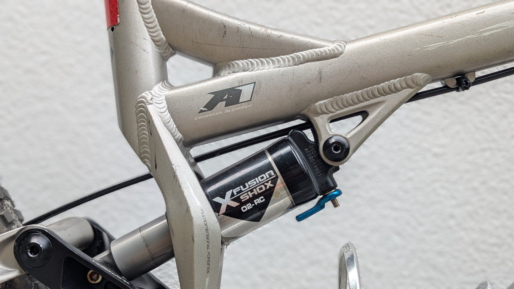 Specialized Biciclette: Specialized XC Fully Mountainbike 26" – Usato da Emmetten venduto da czn11 4