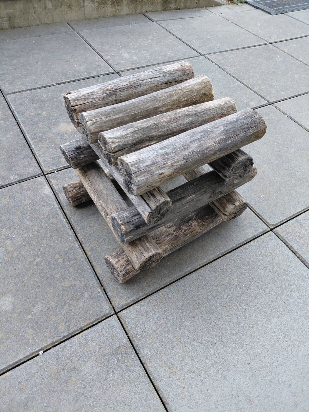 Sgabelli: Sitz/Hocker aus Akatzienholz – Nuovo (secondo la descrizione) da Wynigen venduto da haexji01