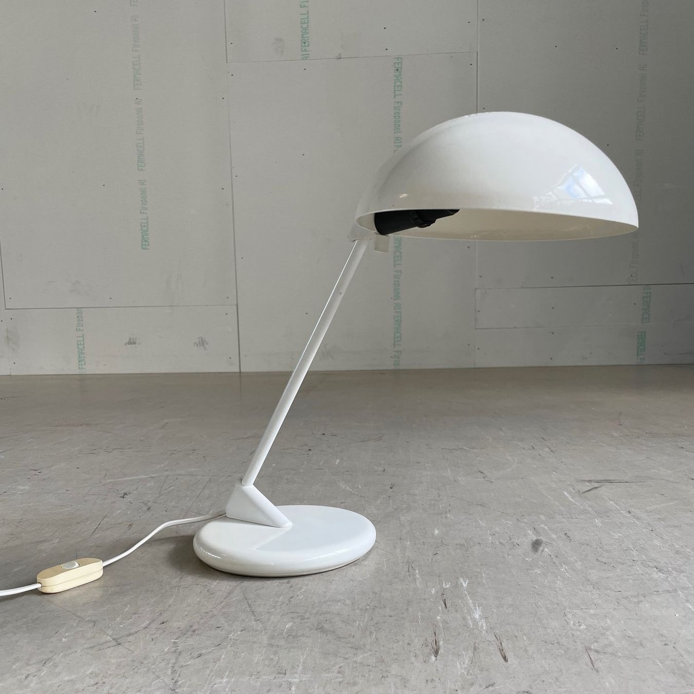 Lampade: 1980er Tischlampe von Seneca, Sweden – Usato da Bern venduto da Modern-Era 2