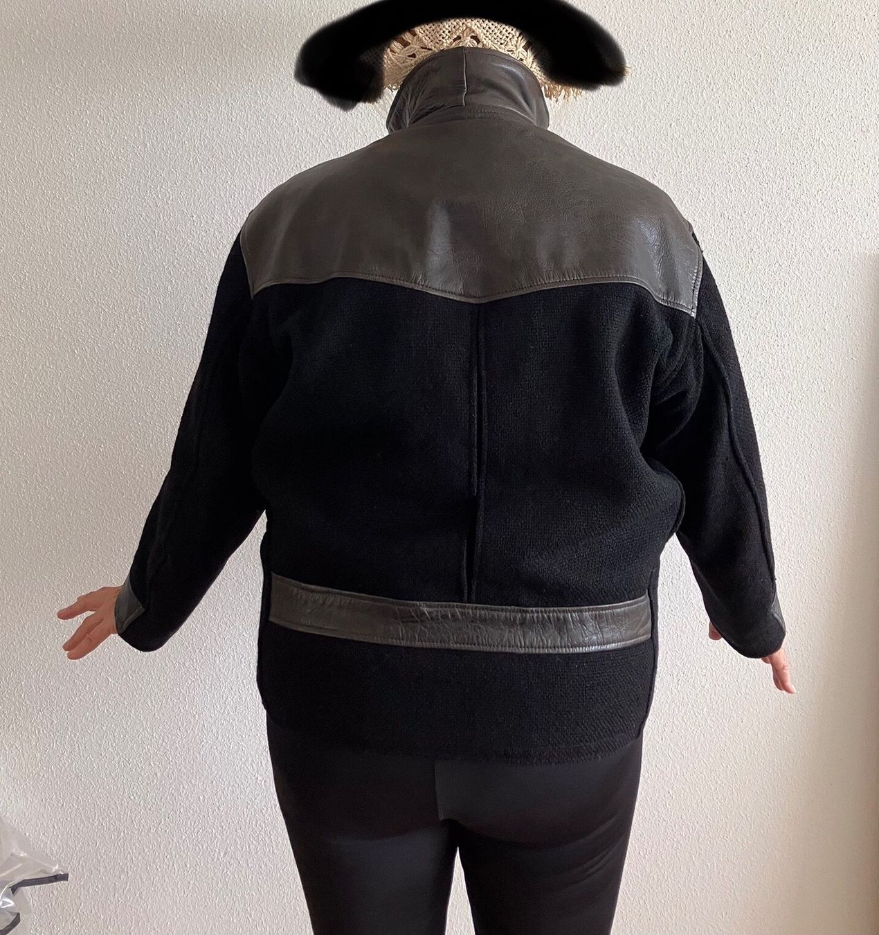 Chevignon Giacche: TRENDIGE SCHWARZE JACKE – Usato da Au ZH venduto da mot_2hrh 2