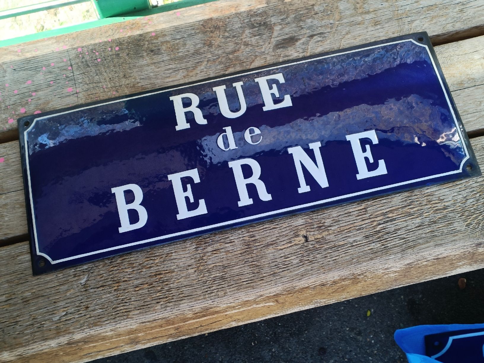 Insegne: Massives original Emaille Strassen Schild Rue de Berne – Usato da Brugg AG venduto da Ente015