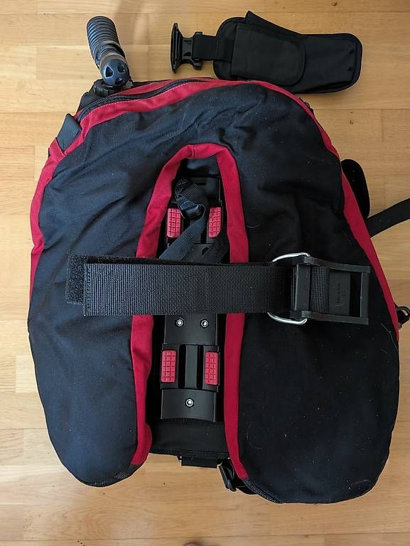 Mute per immersioni: Hollis HD200 BCD – Usato da Blonay venduto da Les_jeunes 4