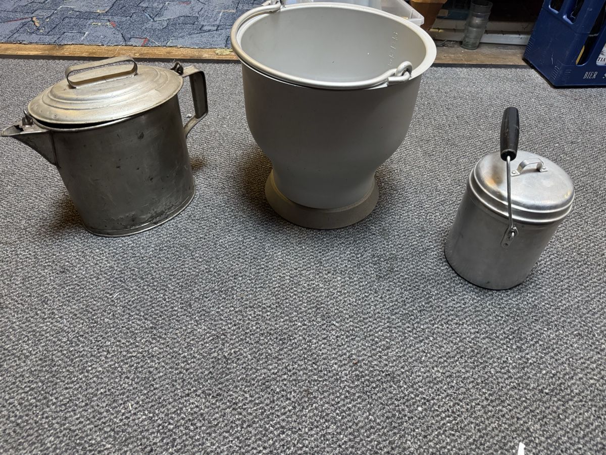 Tutte le decorazioni: verschiedene Melchartikel zu verkaufen – Usato da Buchs SG venduto da Urslee0 5