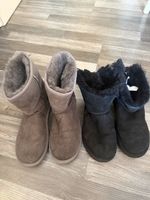 Lot de deux paires de bottes ugg