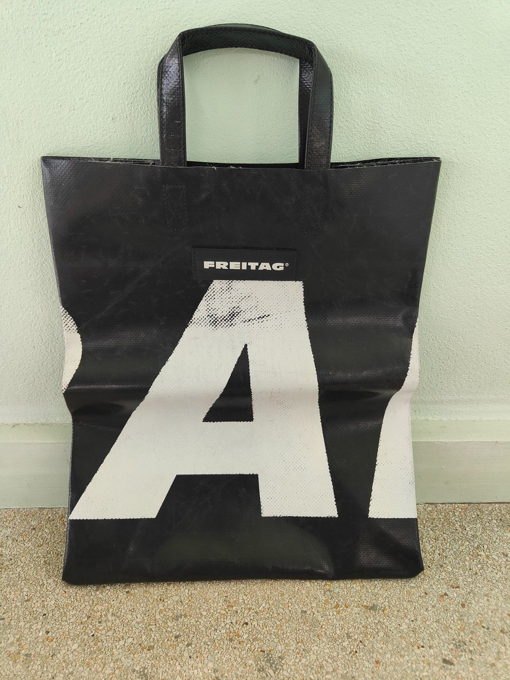 Freitag Borse: Freitagtasche Miami F52 – Nuovo (secondo la descrizione) da Winterthur venduto da 1rainbow54