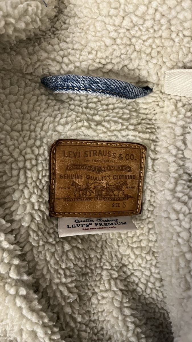 Levi's Giacche: Levi's Jeans Jacke Grösse S – Usato da Kirchberg SG venduto da lar_8mw6 1
