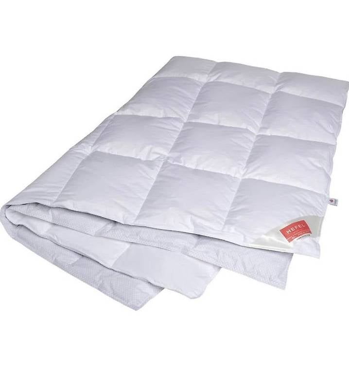 Decken: Premium Duvet / Bettdecke 160x210 – Gebraucht aus Arbon von akaEOZ