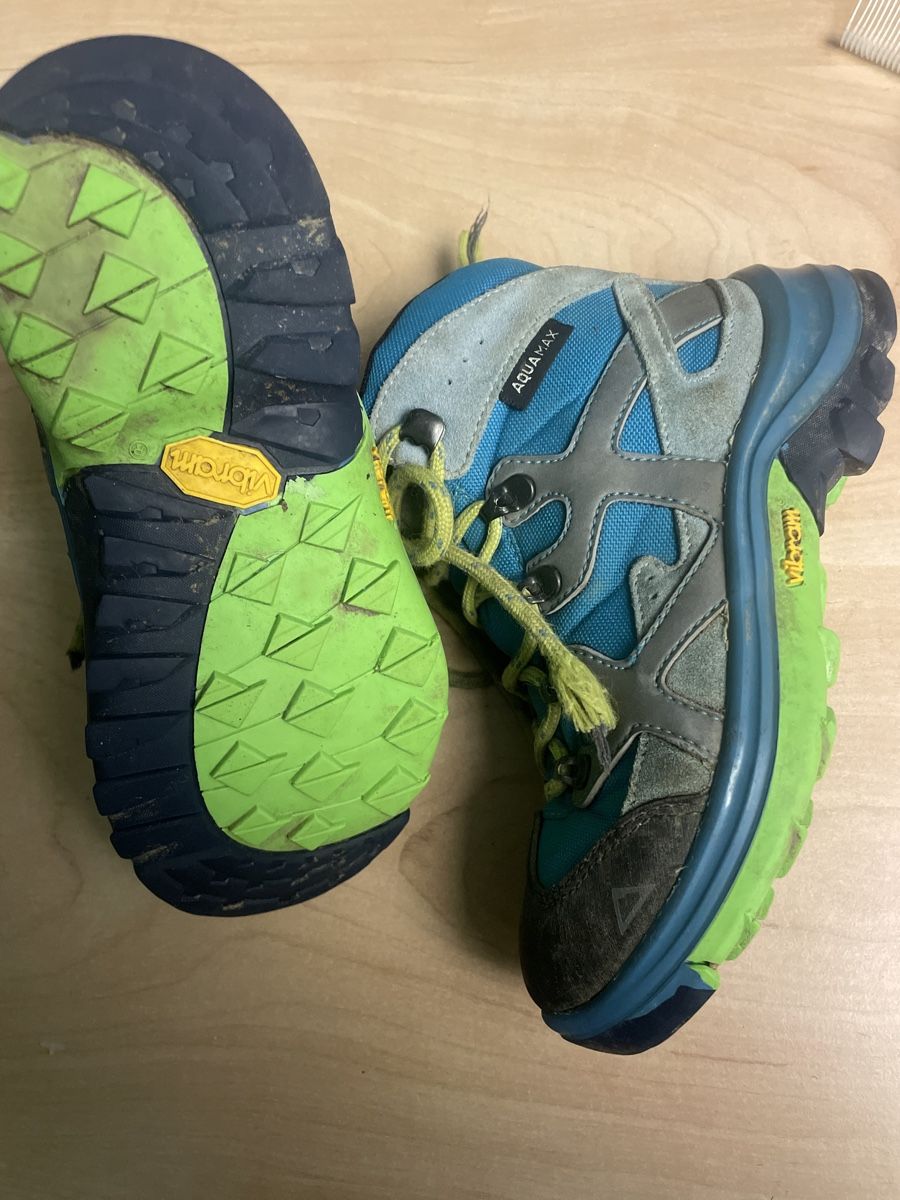Mckinley Schuhe für Jungen: Mc Kinley Aquamax Wanderschuhe Gr. 31Vibram Sohle – Gebraucht aus Obergerlafingen von cabo4 2