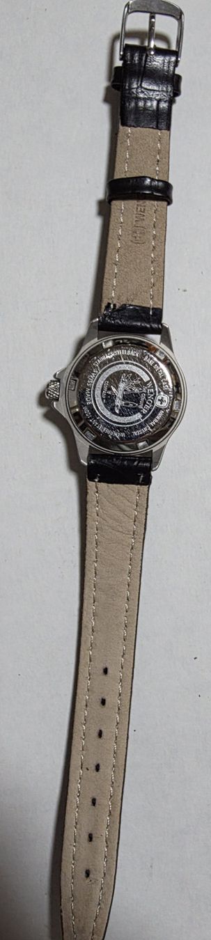 Wenger Montres: Montre Wenger quartz acier  – D'occasion à La Chaux-de-Fonds par mem_l6xm 1