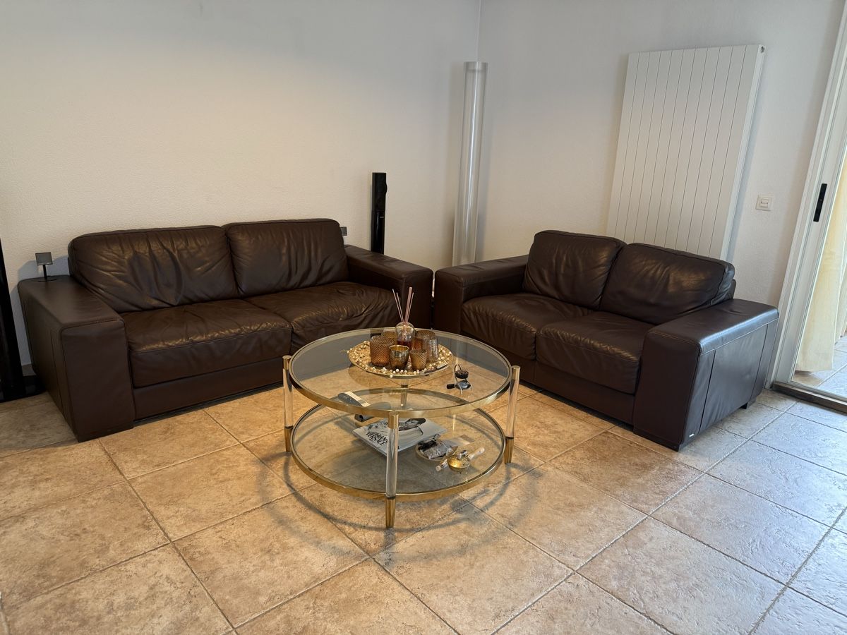 Natuzzi Divani: NATUZZI Designer Sofa „echtleder“ – Usato da Würenlos venduto da millepini
