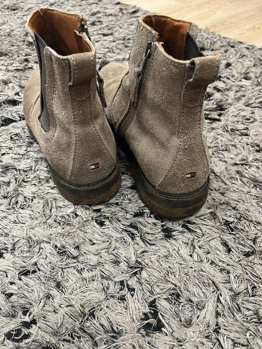 Tommy Hilfiger Scarpe da uomo: Bottines Tommy Hilfiger 40 – Usato da Lens venduto da Tosca70 2