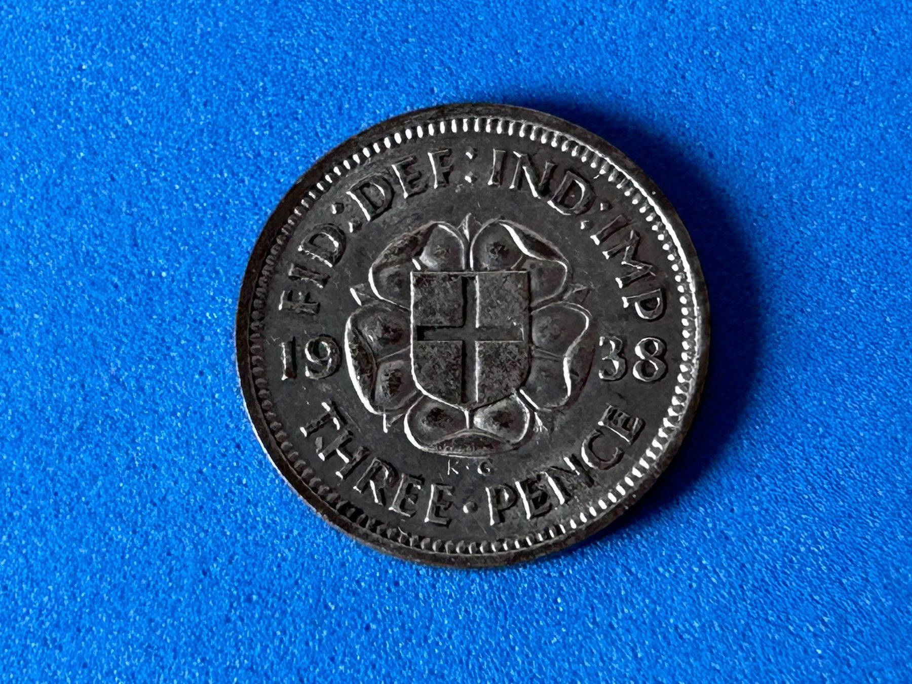 Tutti le monete: UK - 3 Pence 1938 – Usato da Corcelles NE venduto da AJKader 9
