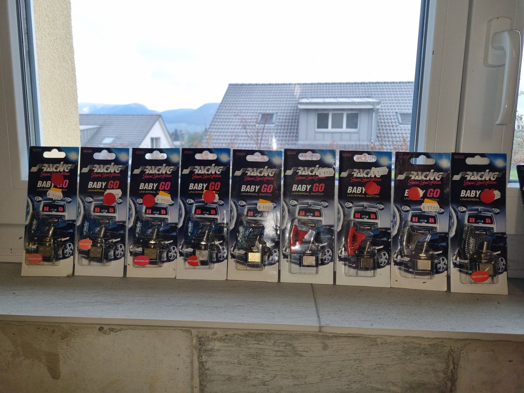 Schalter: Set mit 15 Baby Go Kippschalter Simoni Racing – Neu und originalverpackt aus Neunkirch von shrooms