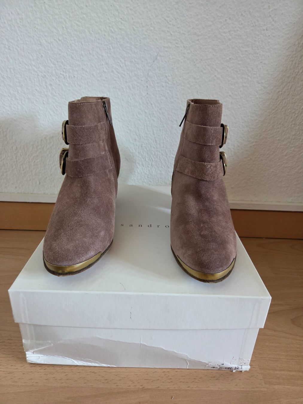 Sandro Chaussures femmes: Sandro Paris – Leder-Booties, Gr. 37 – D'occasion à Zürich par aktak 7