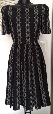Abito Dolce&Gabbana Taglia 38 CH  - Nuovo con etichetta!