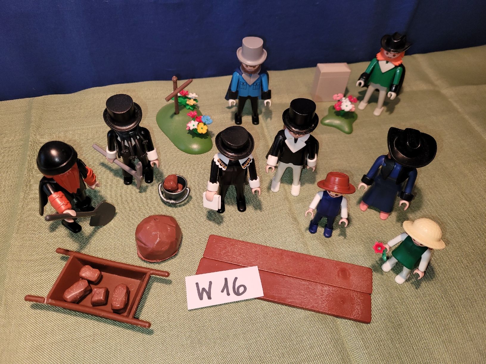 Playmobil Spielzeuge: Playmobil Western Begräbnis W16 – Gebraucht aus Aarberg von Fink010 1