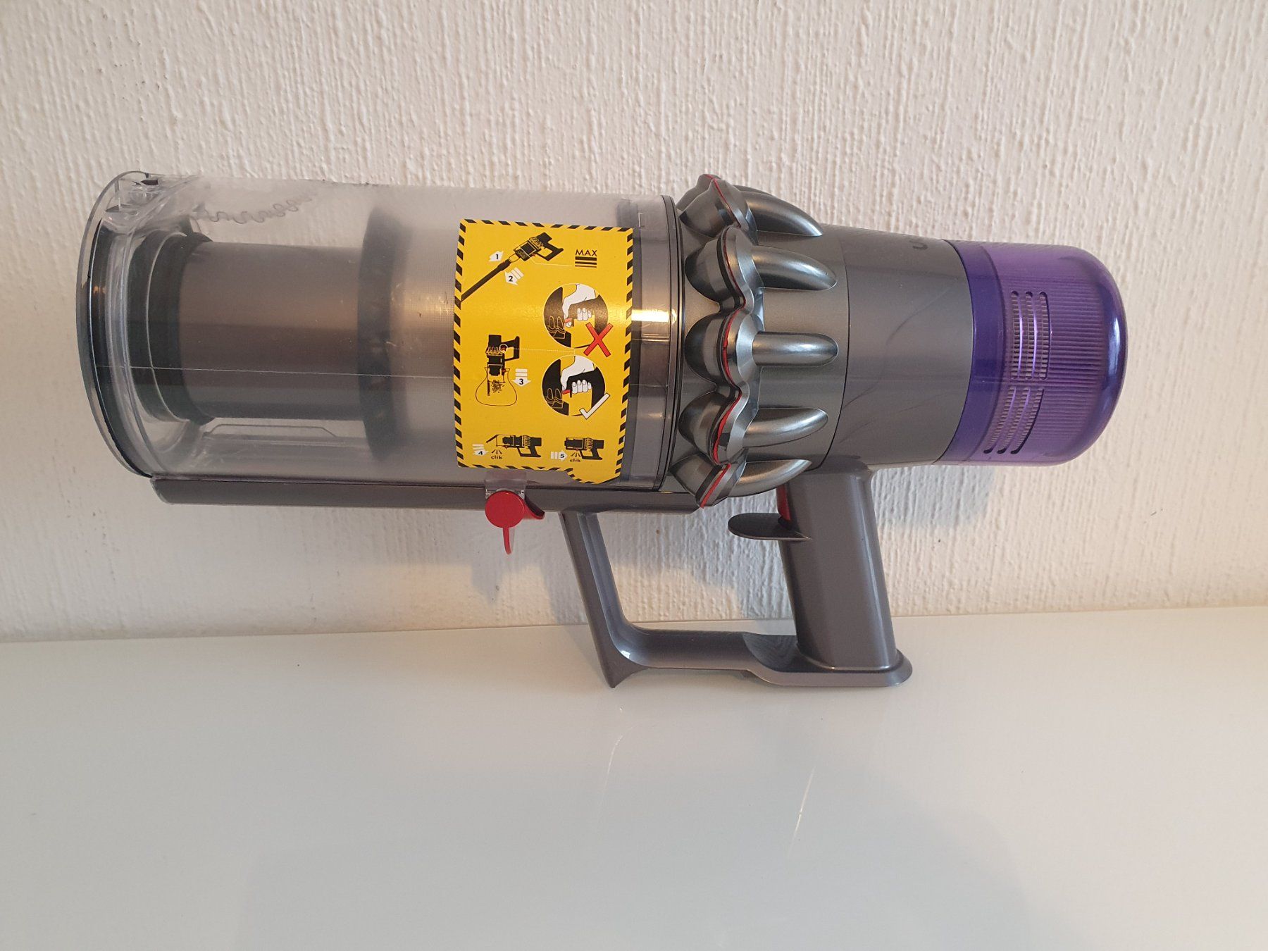 Dyson Aspirapolveri & Accessori: Dyson V11 déffectieux – Difettoso da Lausanne venduto da Af2016