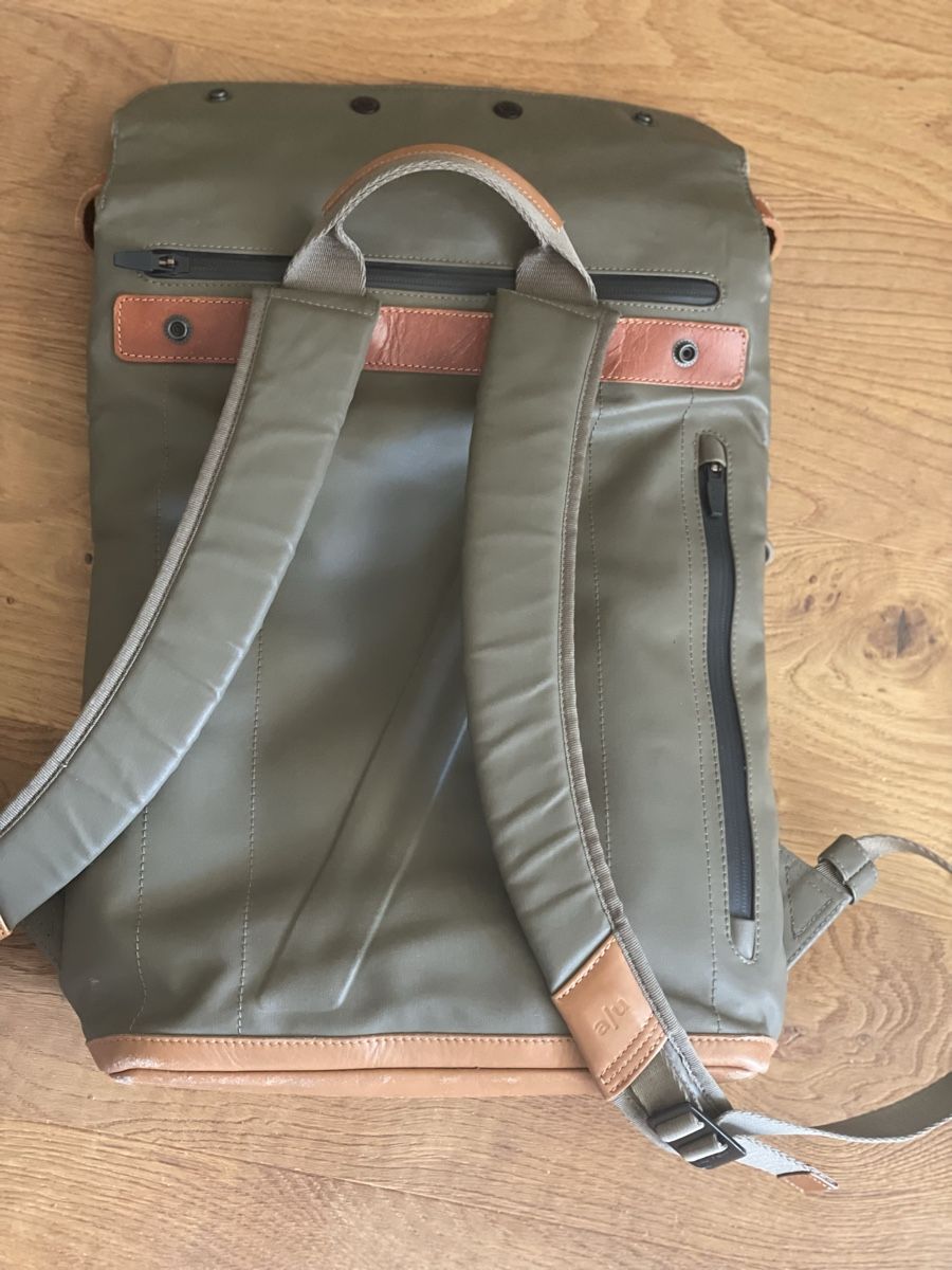 Aunts & Uncles Zaini: Aunts & Uncles Osaka Rucksack – Usato da Schaffhausen venduto da marakesch41 3