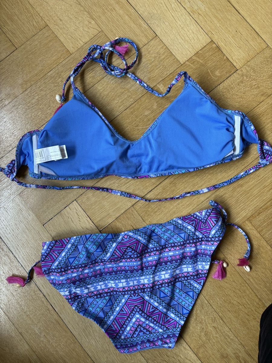 Badekleider & Bikinis: Bikini ensemble imprimé taille L neuf – Neu und originalverpackt aus Genève von ari_y89j 1