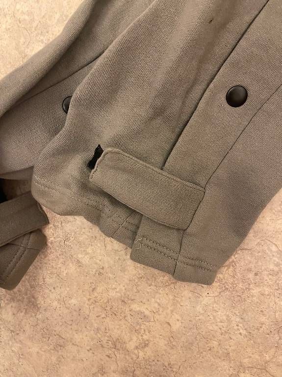 Pantaloni: MNML Jogger – Usato da Safnern venduto da Avalona_07 3
