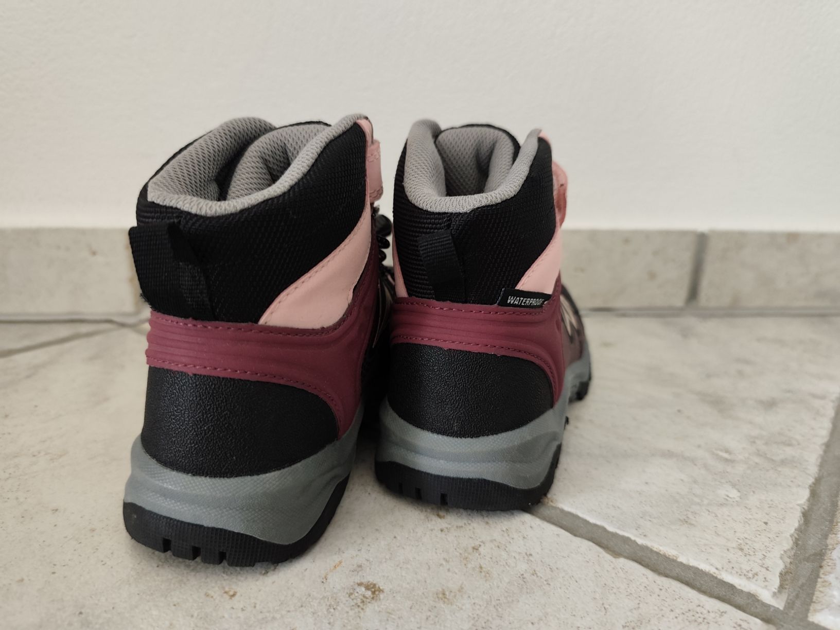 Schuhe für Mädchen: Mädchen Wanderschuhe  – Gebraucht aus Chur von Rodanisa 5