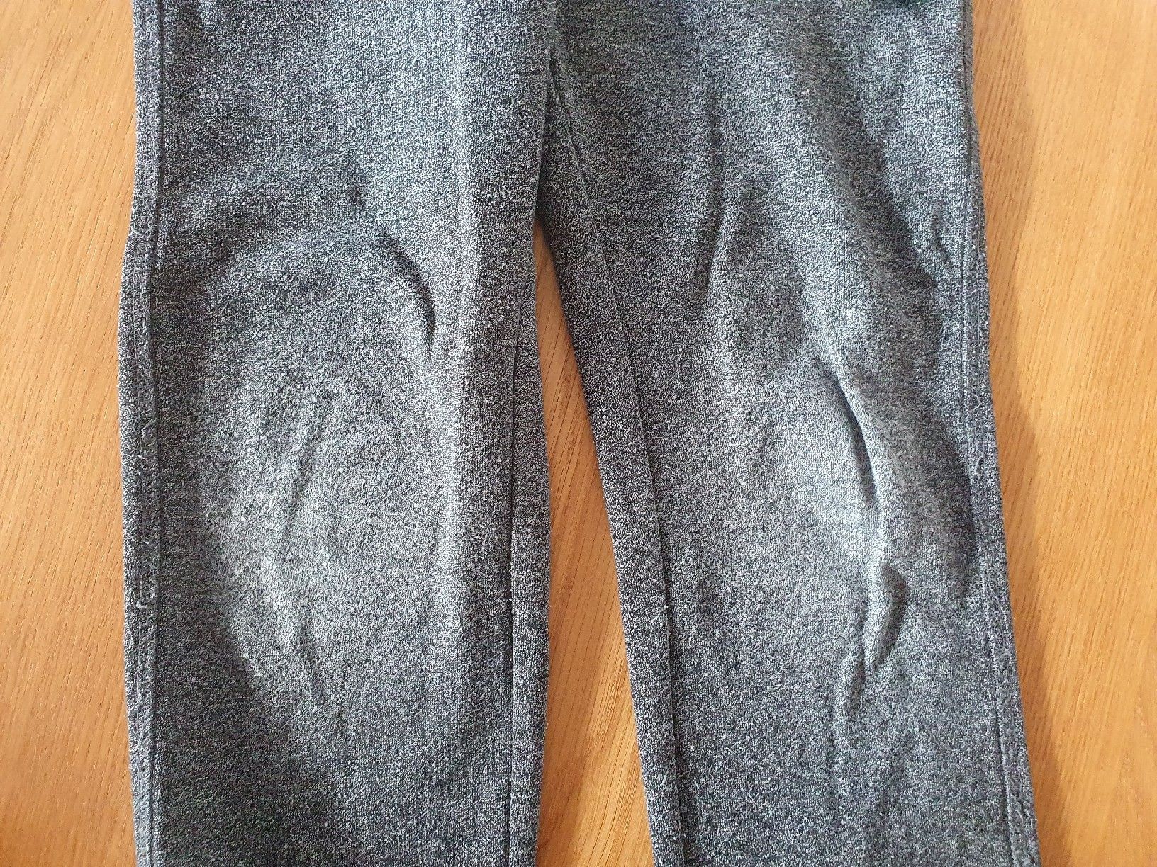 Pantaloni: 3x Traînerhose Gr. 134/140 – Usato da Villars-sur-Glâne venduto da richardette 2
