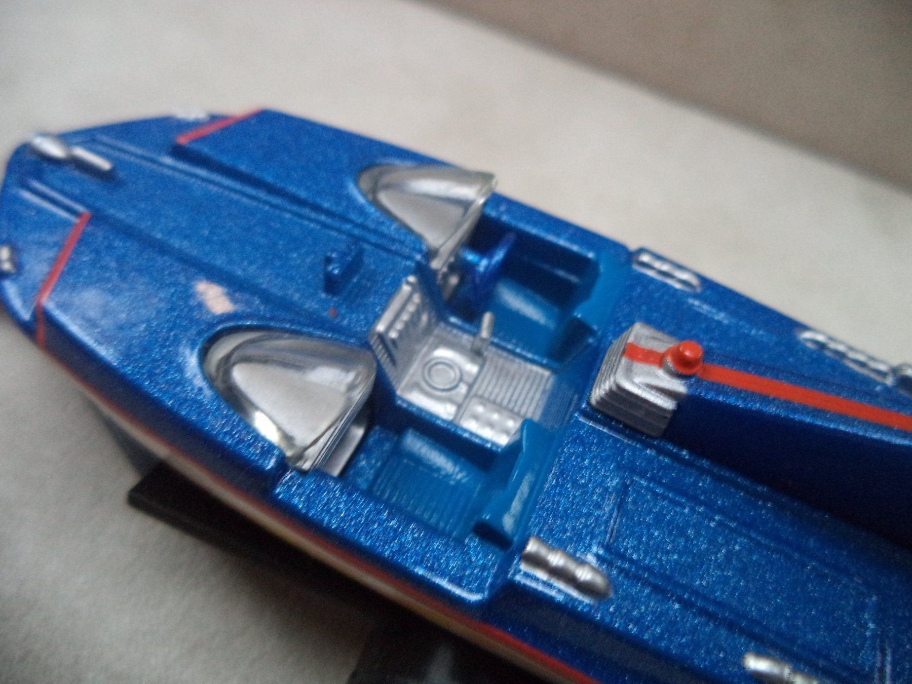 Hot Wheels Modellautos: Batmobile/ Batboat 1:64 – Neu (gemäss Beschreibung) aus Rieden AG von Wirth03 3