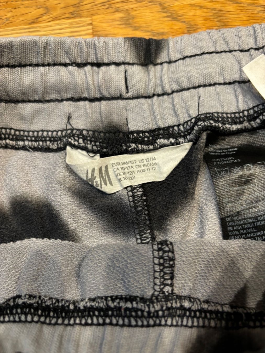 H&M Pantaloni: H&M Shorts Gr.146-152 – Usato da Oberdorf SO venduto da sa-na 1